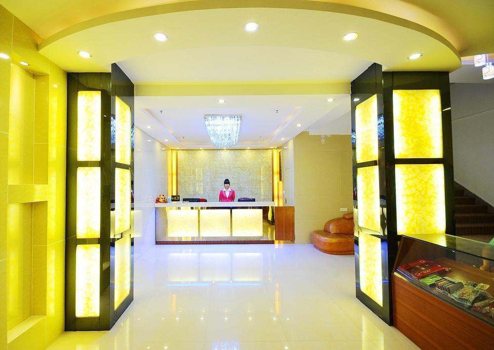 Longxiang Hotel กวางโจว ภายนอก รูปภาพ
